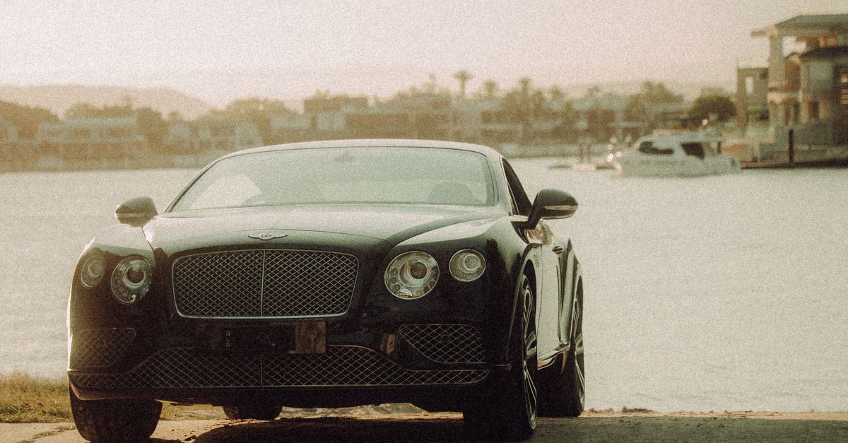 Maintenance Tips for Long-Lasting Vinyl Wraps