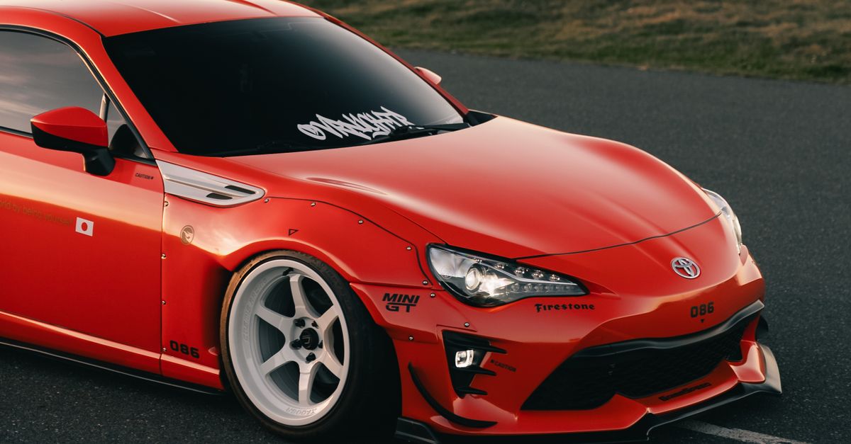 The Impact of Vehicle Signage on Customer Trust