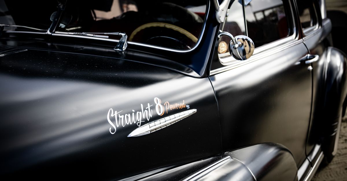 The Role of Vehicle Signage in Establishing Credibility